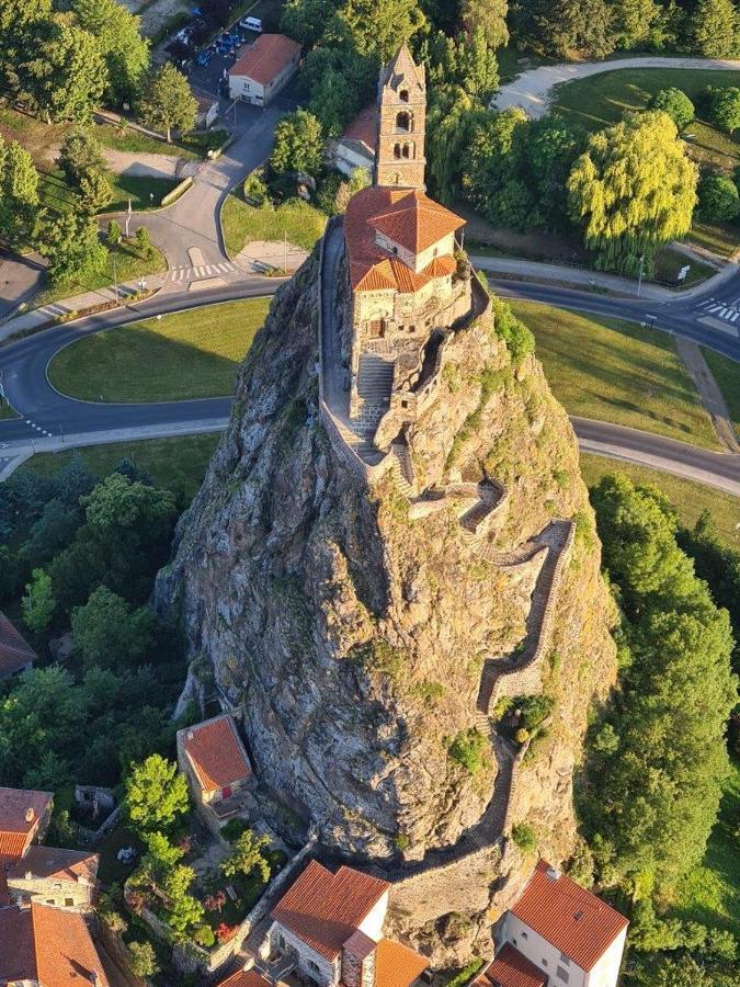Ibis Budget Le Puy En Velay Buitenkant foto