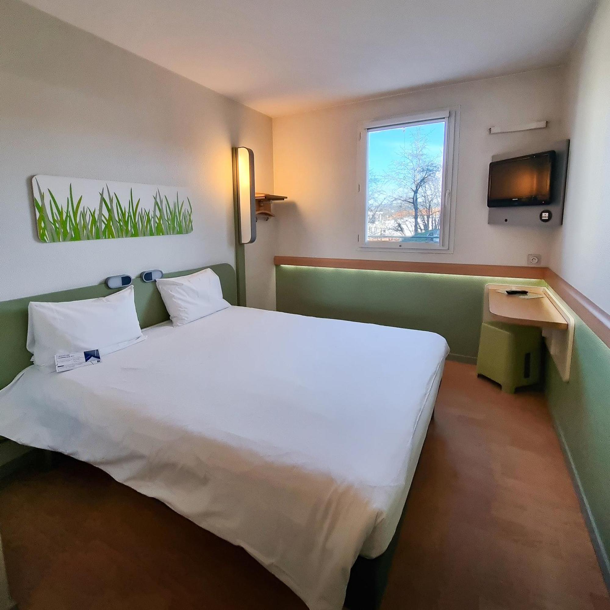 Ibis Budget Le Puy En Velay Buitenkant foto