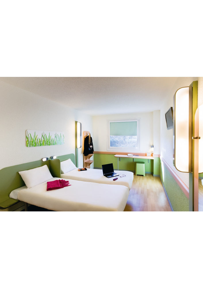 Ibis Budget Le Puy En Velay Buitenkant foto