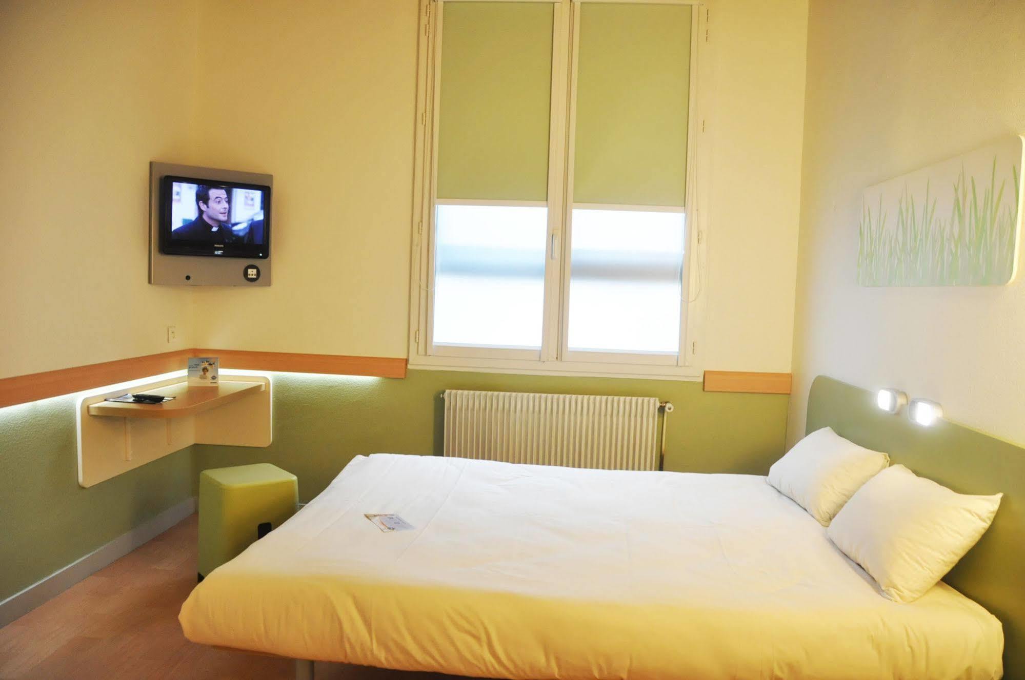 Ibis Budget Le Puy En Velay Buitenkant foto