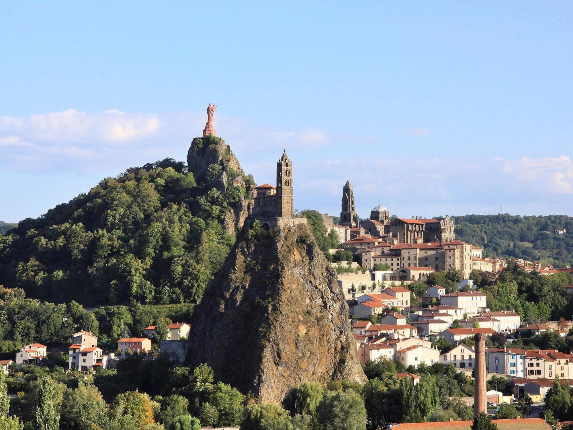 Ibis Budget Le Puy En Velay Buitenkant foto